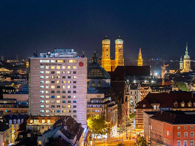 慕尼黑巴伐利亞NH 精選酒店